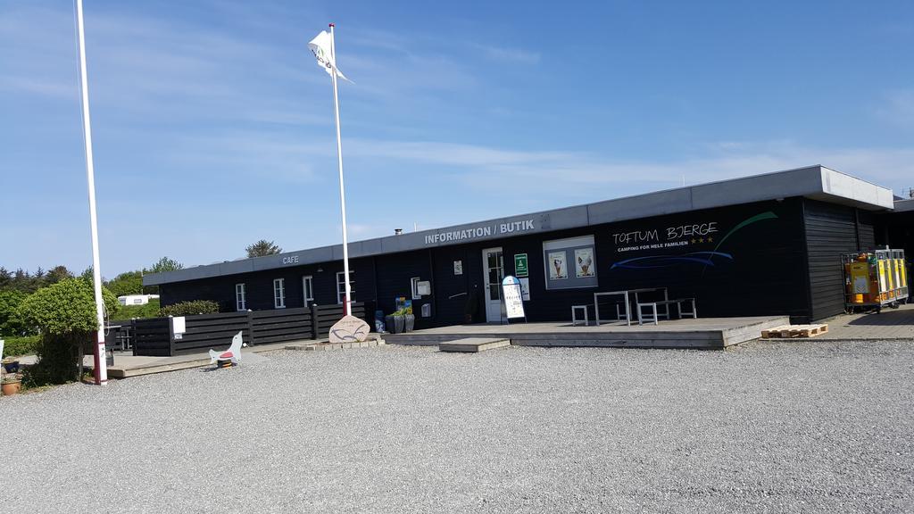 Toftum Bjerge Camping&Cottages Humlum Exteriör bild