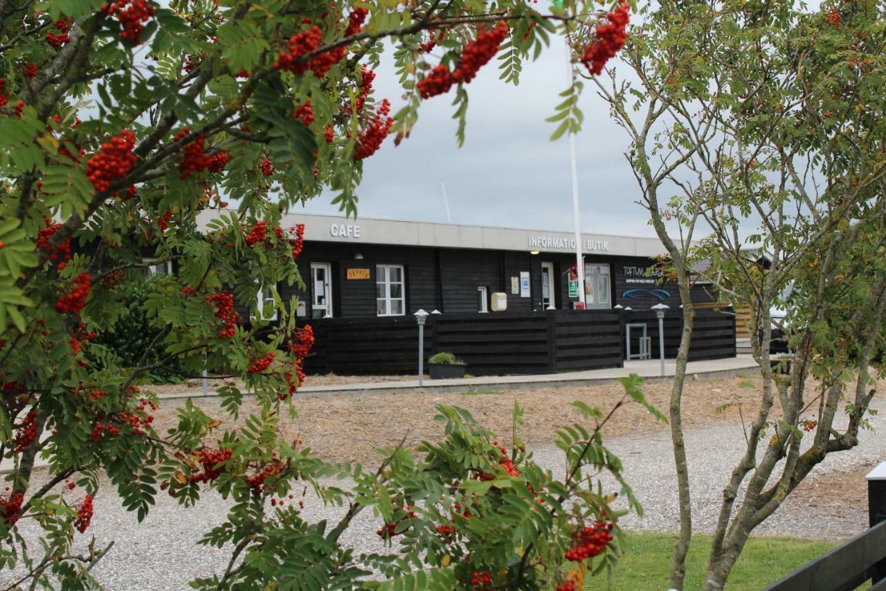 Toftum Bjerge Camping&Cottages Humlum Exteriör bild